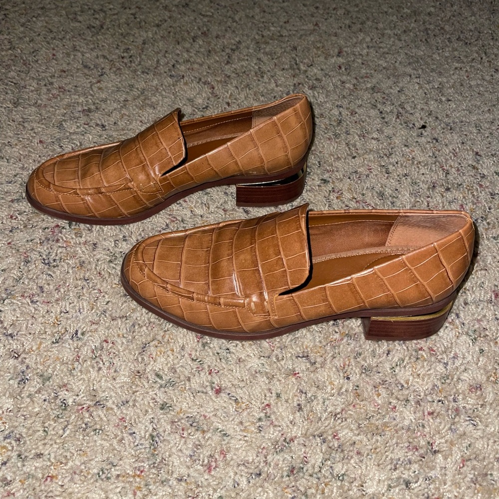 Franco Sarto Newbocca Loafers | Camel Color | Women’s size 9
